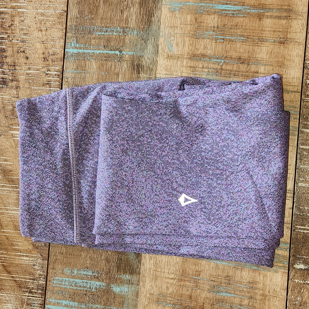 Ivivva leggings 25" seam